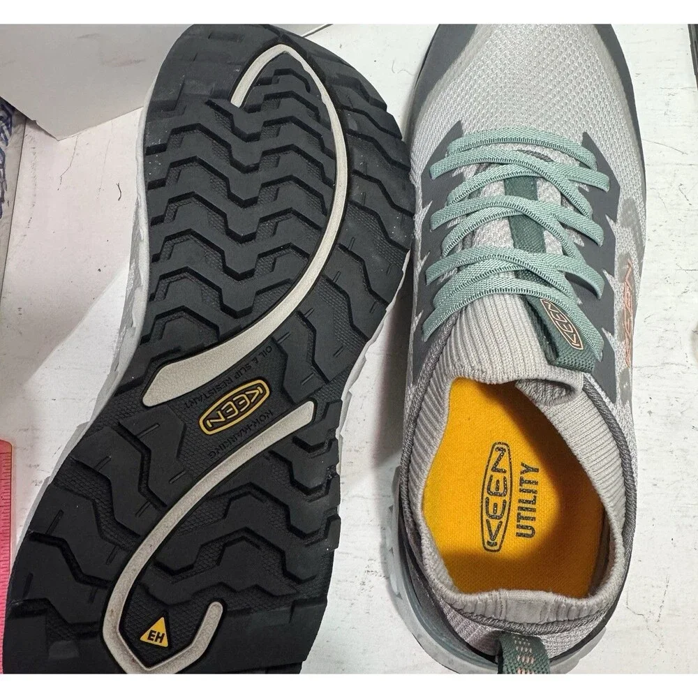 Keen Utility Composite Tow Arvada Size 9.5M Gray And Sage Green